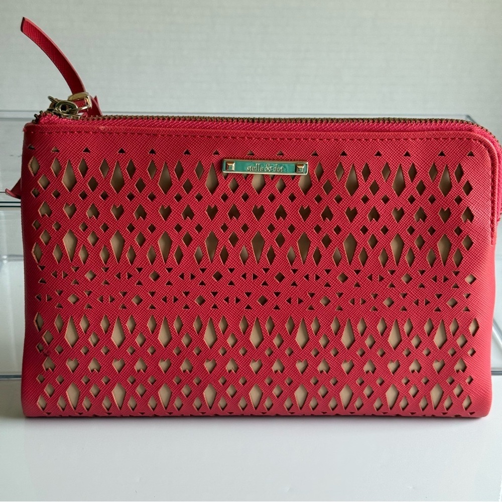 Stella & Dot Cutout Design Clutch